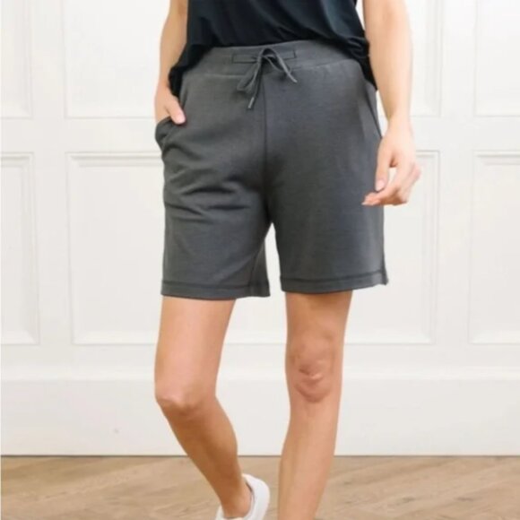 Cozy Earth Brushed Bamboo Bermuda Shorts Charcoal Gray Size Medium Soft - Picture 1 of 9